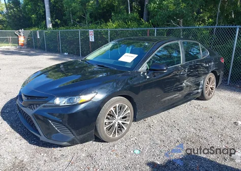 2020 Toyota Camry Se из США, поврежденный, VIN 4T1G11AK4LU986398